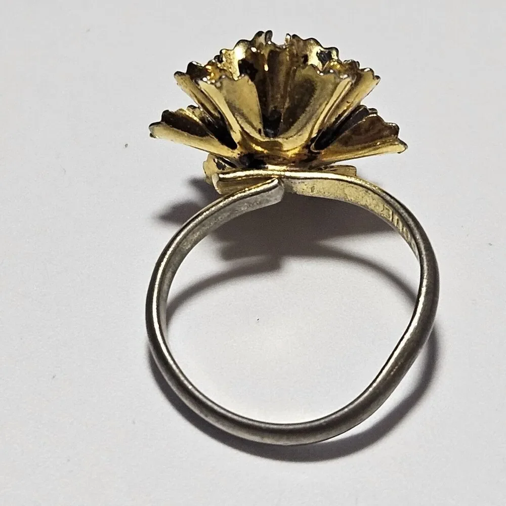Vintage Vogue Gold Tone Metal Purple Rhinestone Flower Adjustable Cocktail Ring